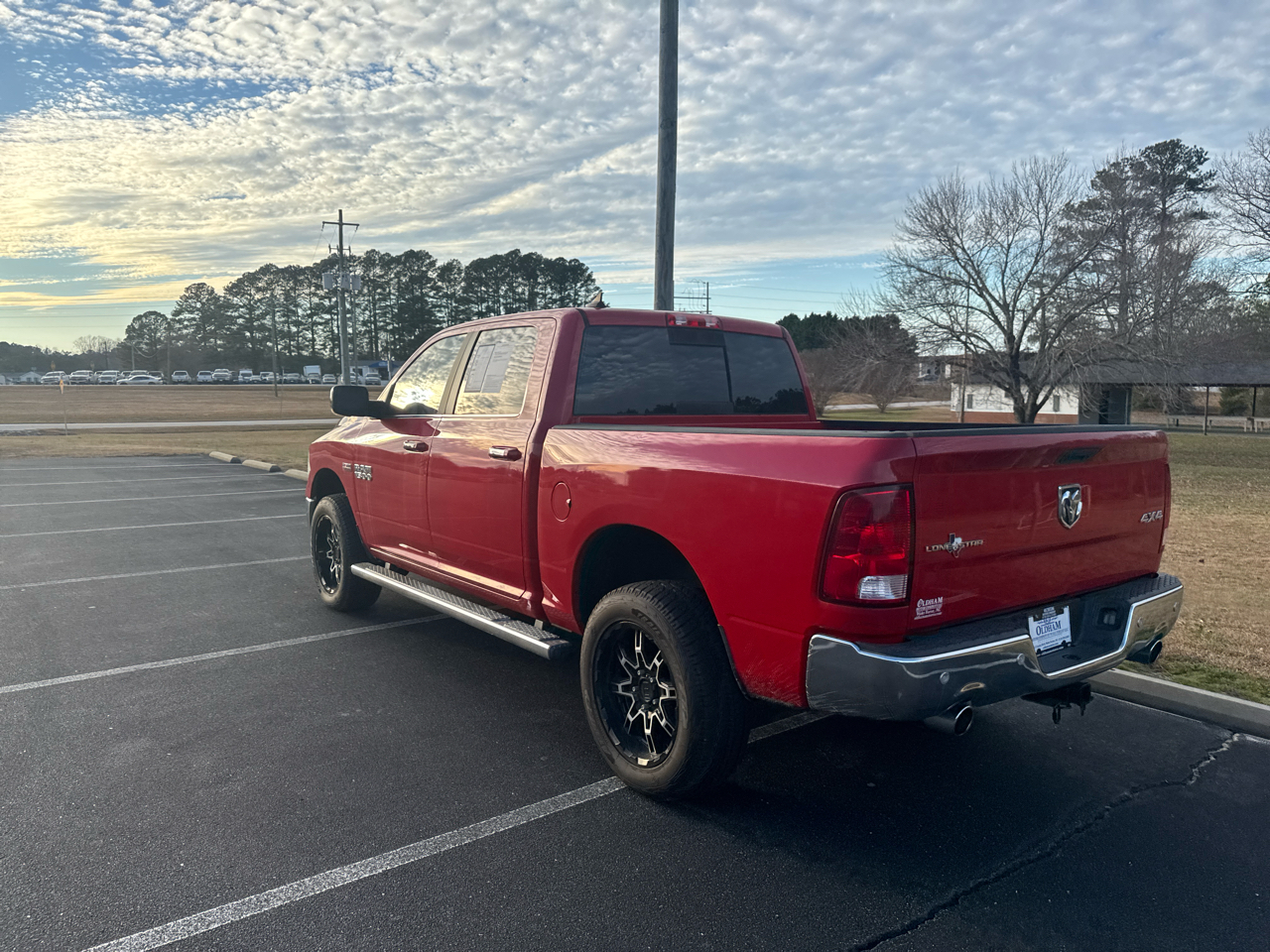 RAM 1500 SLT Crew Cab SWB 4WD 2017