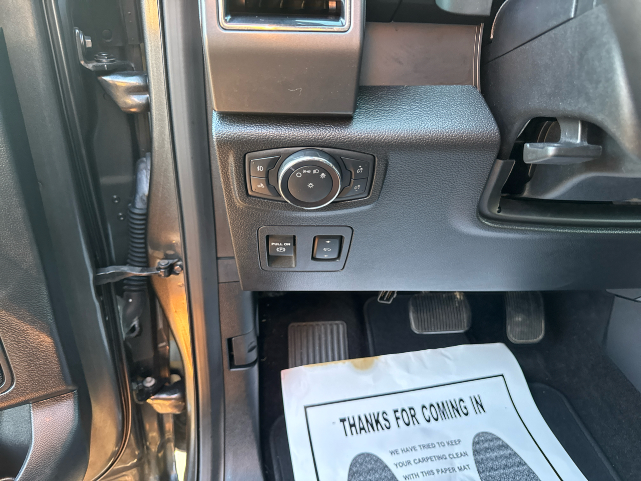 Ford F-150 XL SuperCrew 5.5-ft. Bed 4WD 2019