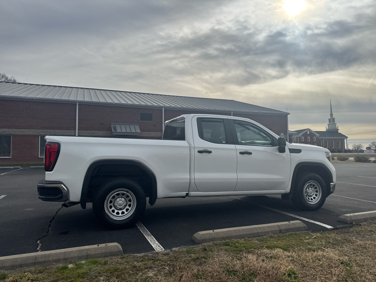 GMC Sierra 1500 Base Double Cab 4WD 2020