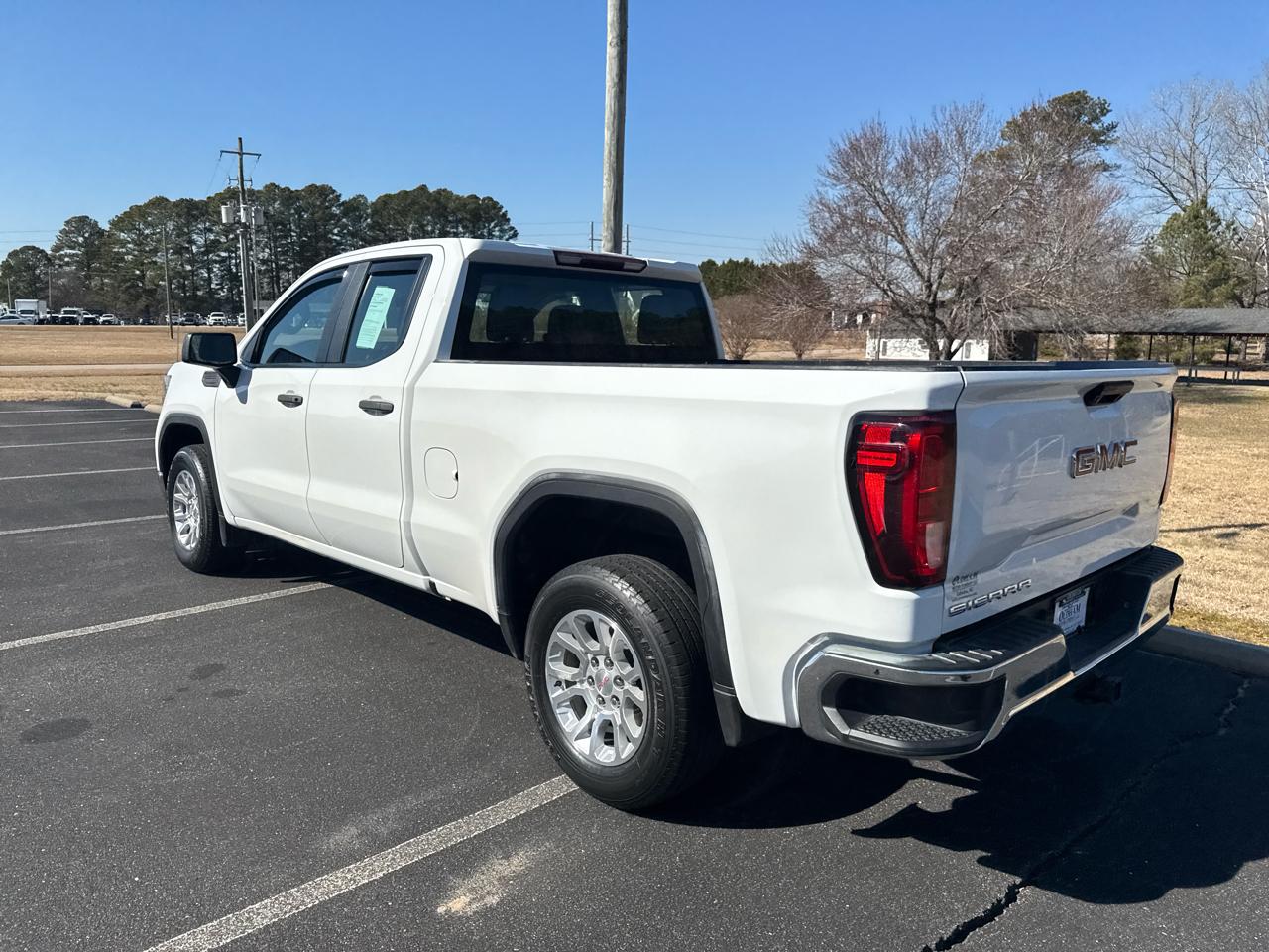 GMC Sierra 1500 Base Double Cab 4WD 2020
