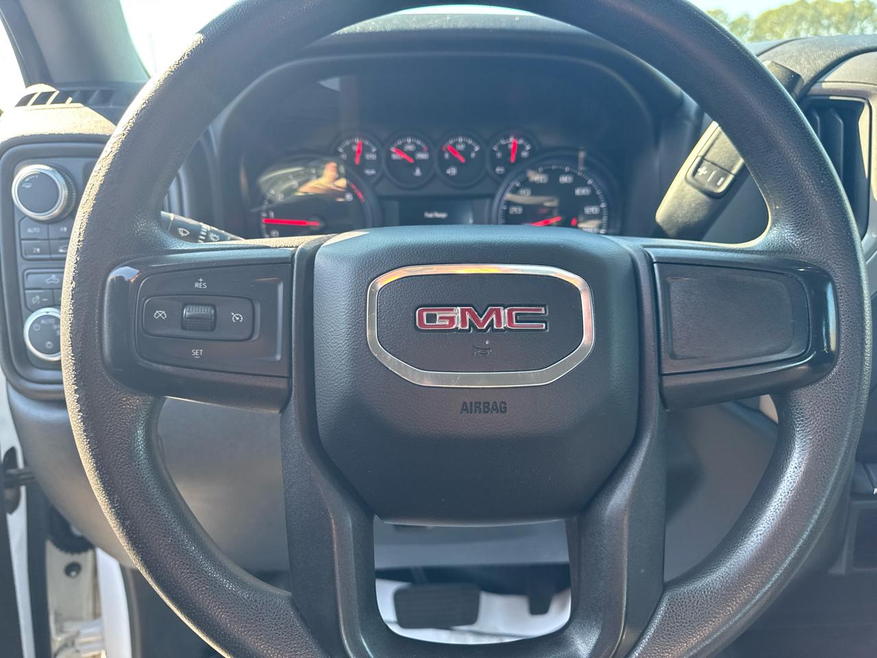 GMC Sierra 1500 Base Double Cab 4WD 2020