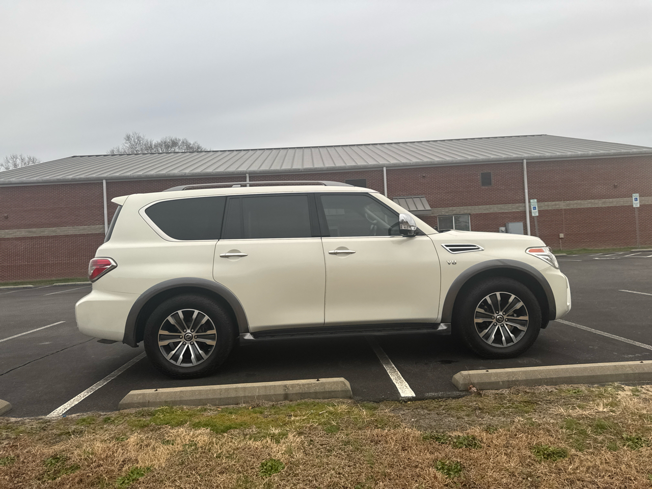 Nissan Armada SL AWD 2019