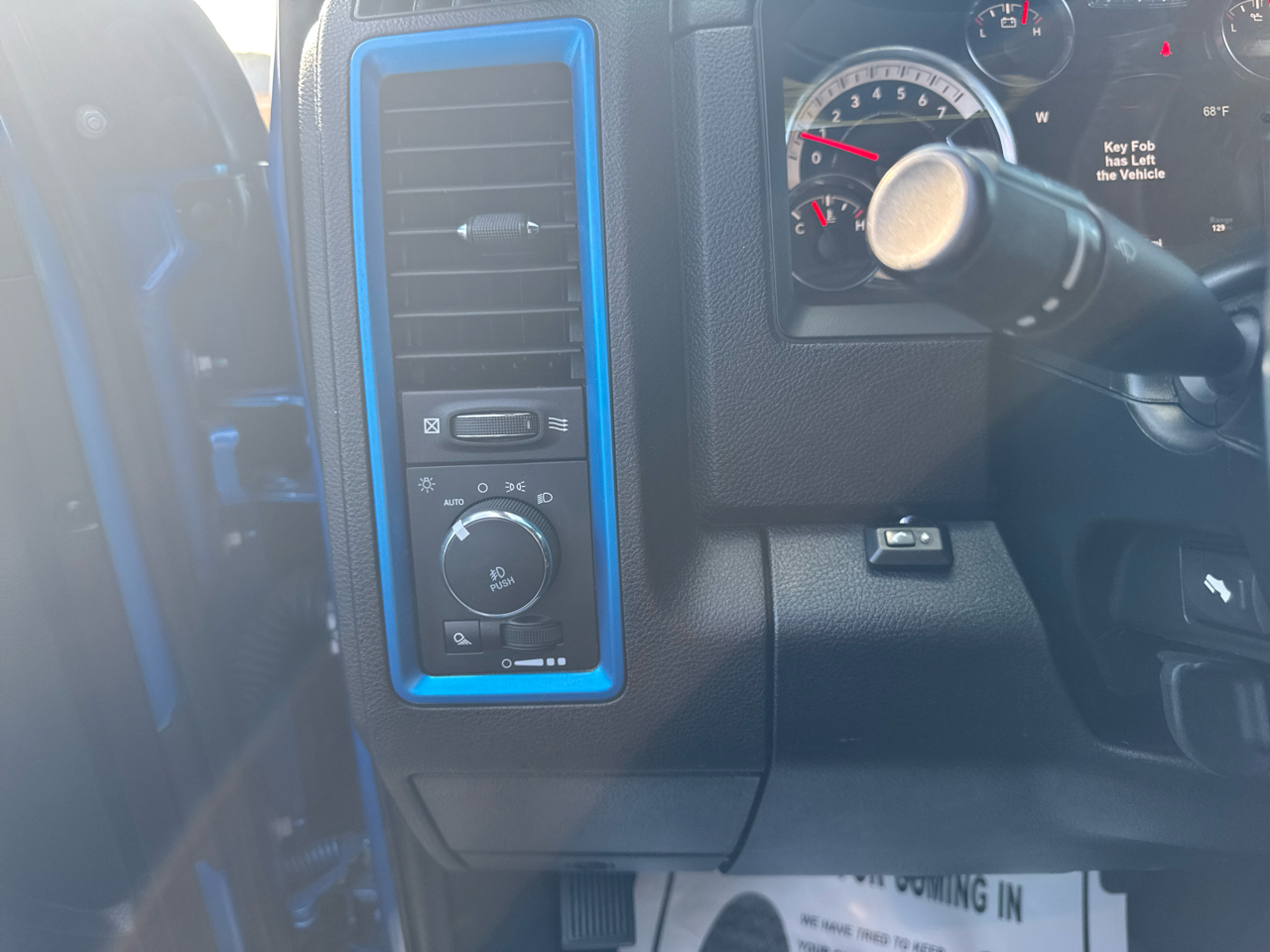 RAM 1500 Sport Crew Cab SWB 2WD 2018