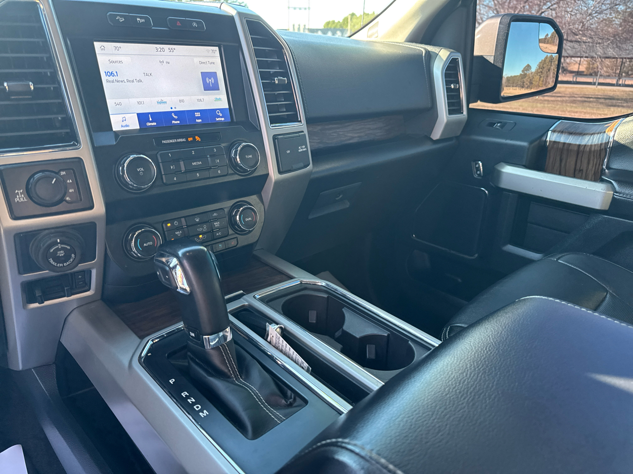 Ford F-150 4WD SuperCrew 139" Lariat 2019