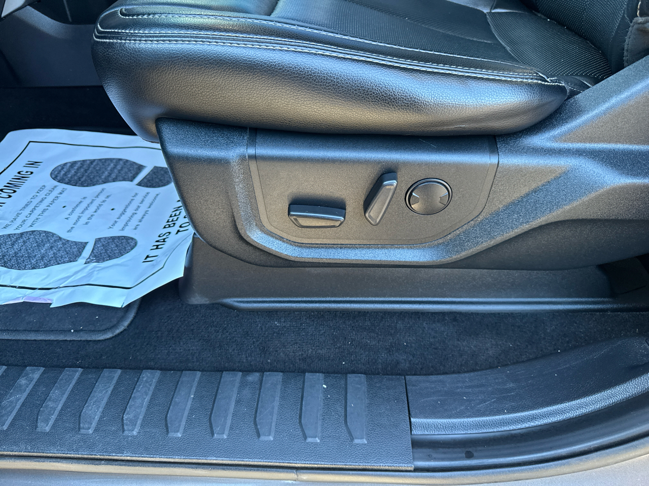 Ford F-150 4WD SuperCrew 139" Lariat 2019