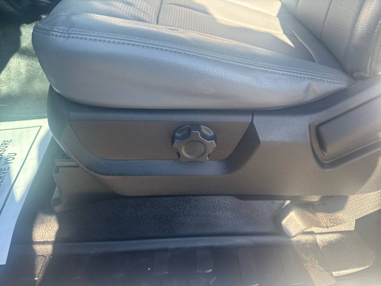 Ford F-550 Crew Cab DRW 2WD 2015