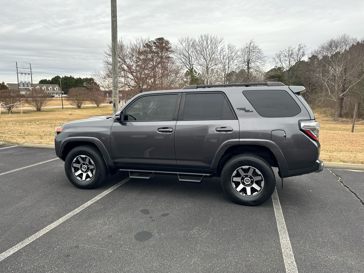 Toyota 4Runner SR5 4WD 2020
