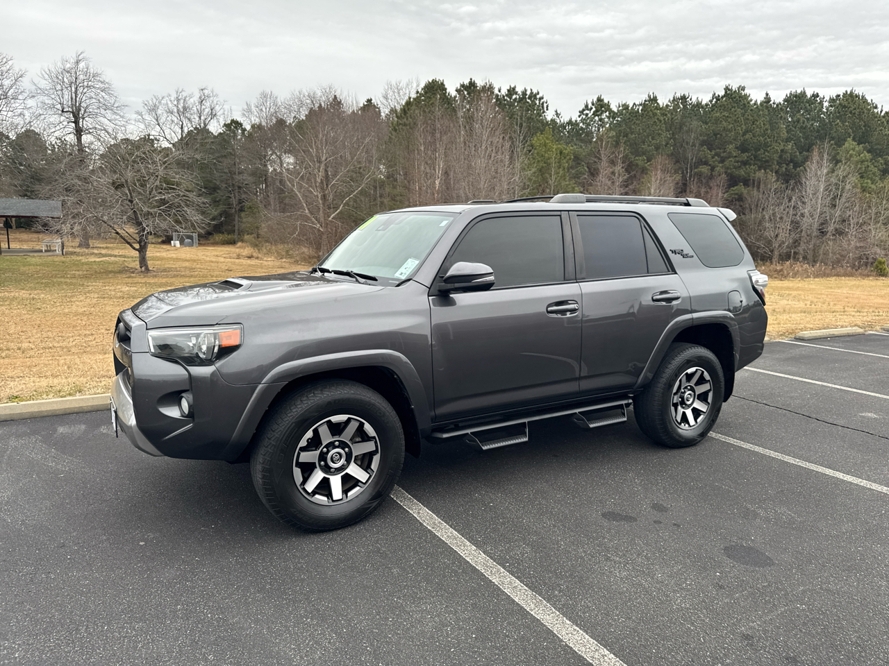 Toyota 4Runner SR5 4WD 2020