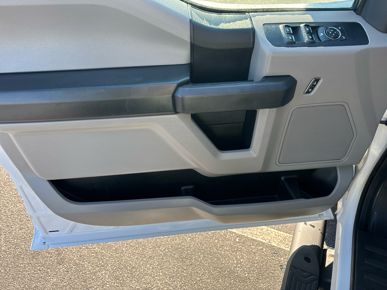 Ford F-250 SD XL Crew Cab 4WD 2022