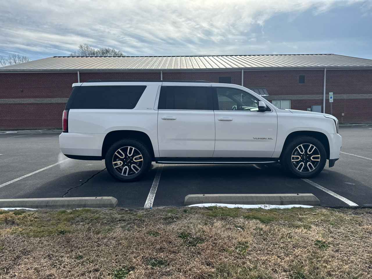 GMC Yukon XL SLT 4WD 2019