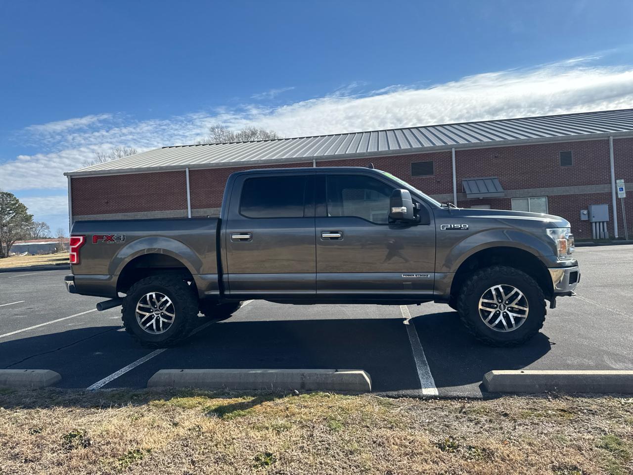 Ford F-150 XLT SuperCrew 5.5-ft. Bed 4WD 2019