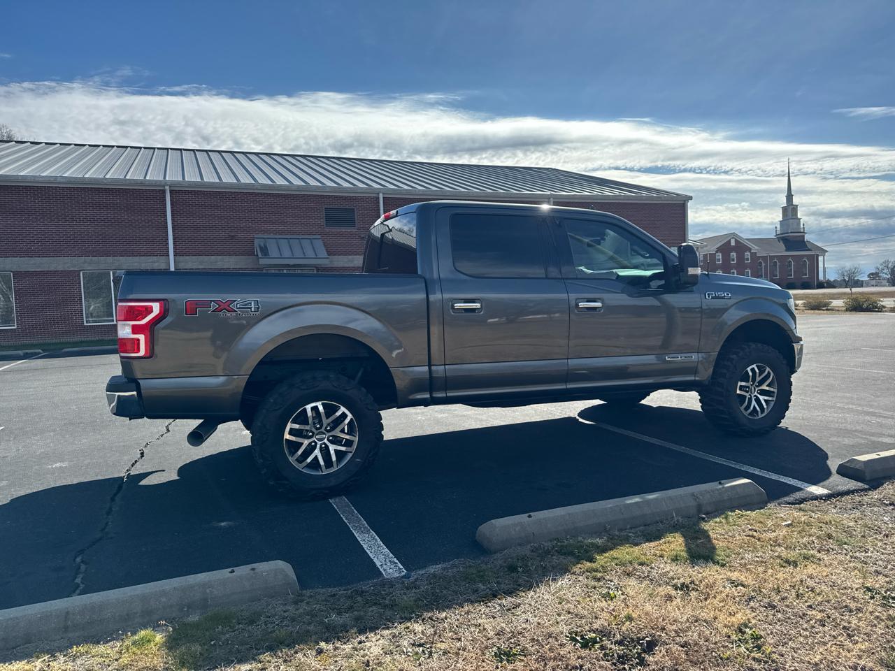 Ford F-150 XLT SuperCrew 5.5-ft. Bed 4WD 2019