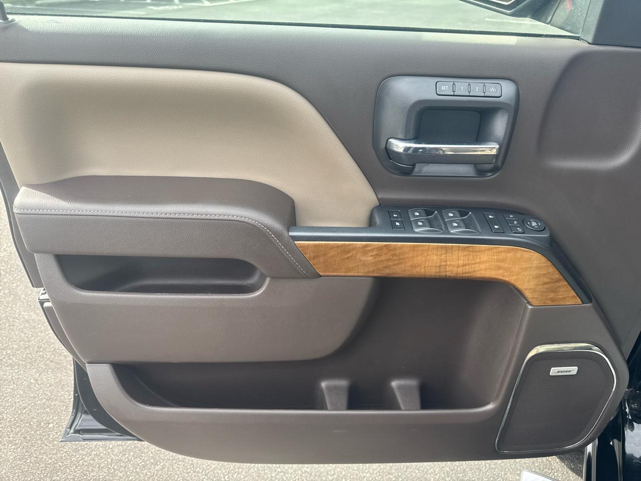 Chevrolet Silverado 1500 LTZ Crew Cab 4WD 2018