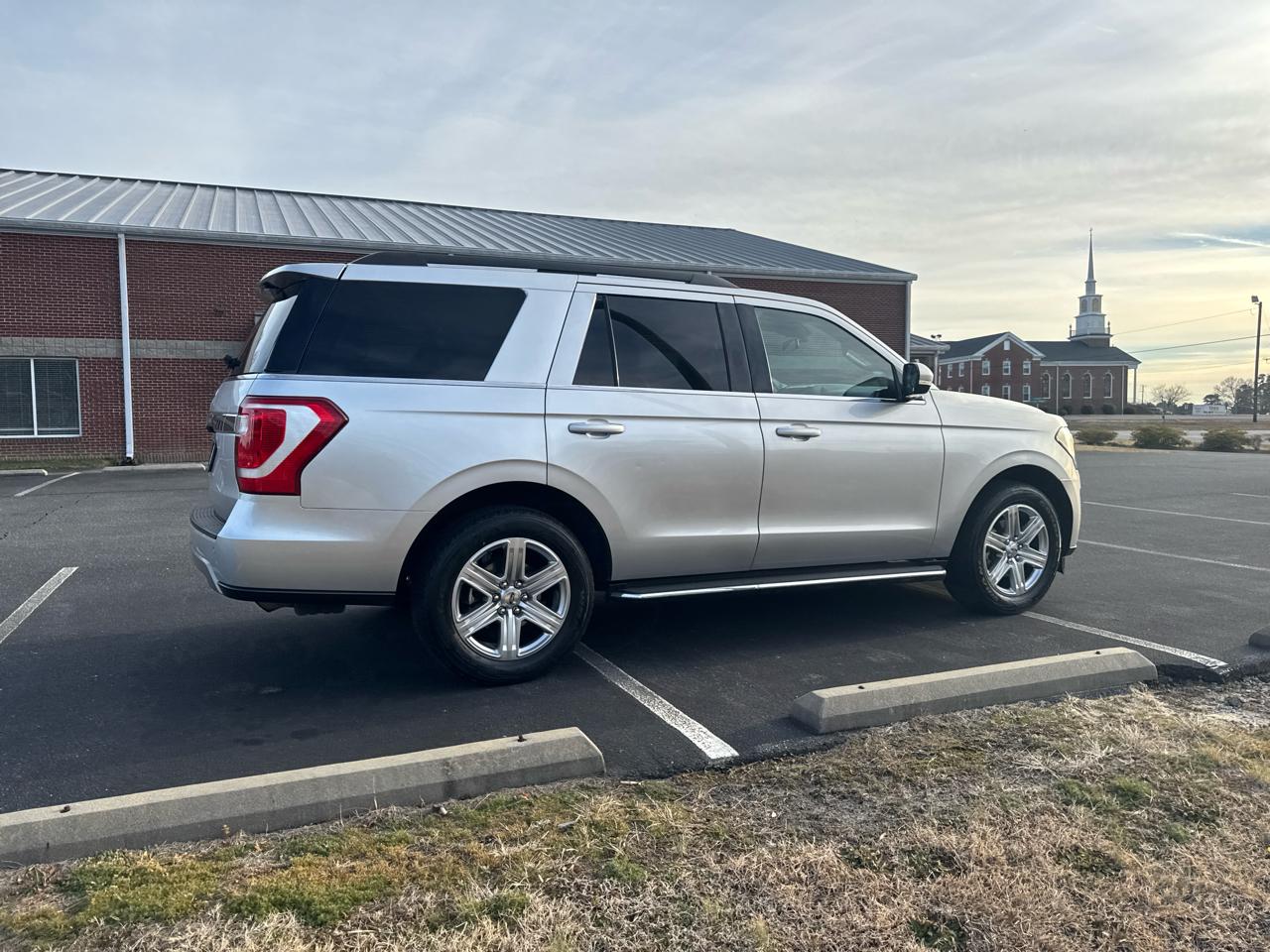 Ford Expedition XLT 2WD 2019