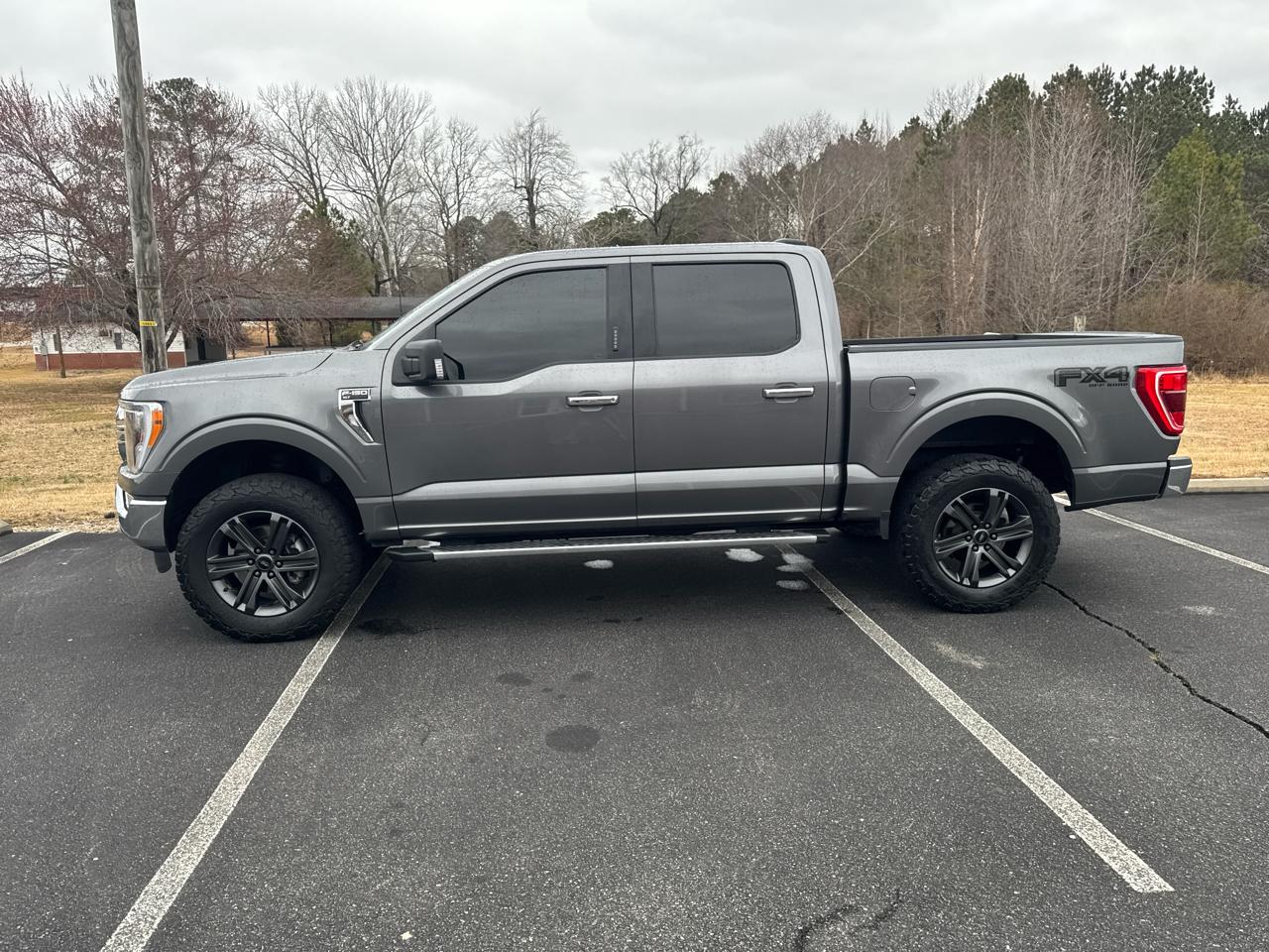 Ford F-150 XLT SuperCrew 5.5-ft. Bed 4WD 2022