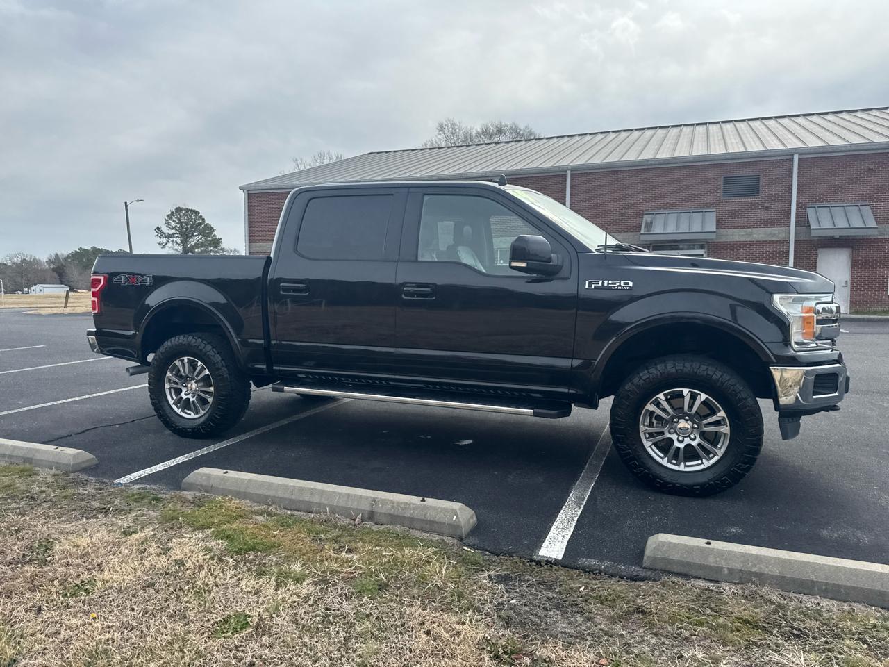 Ford F-150 Lariat SuperCrew 5.5-ft. Bed 4WD 2019