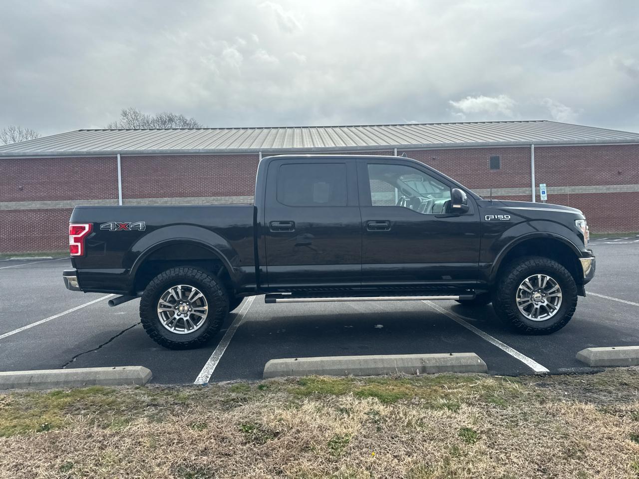 Ford F-150 Lariat SuperCrew 5.5-ft. Bed 4WD 2019