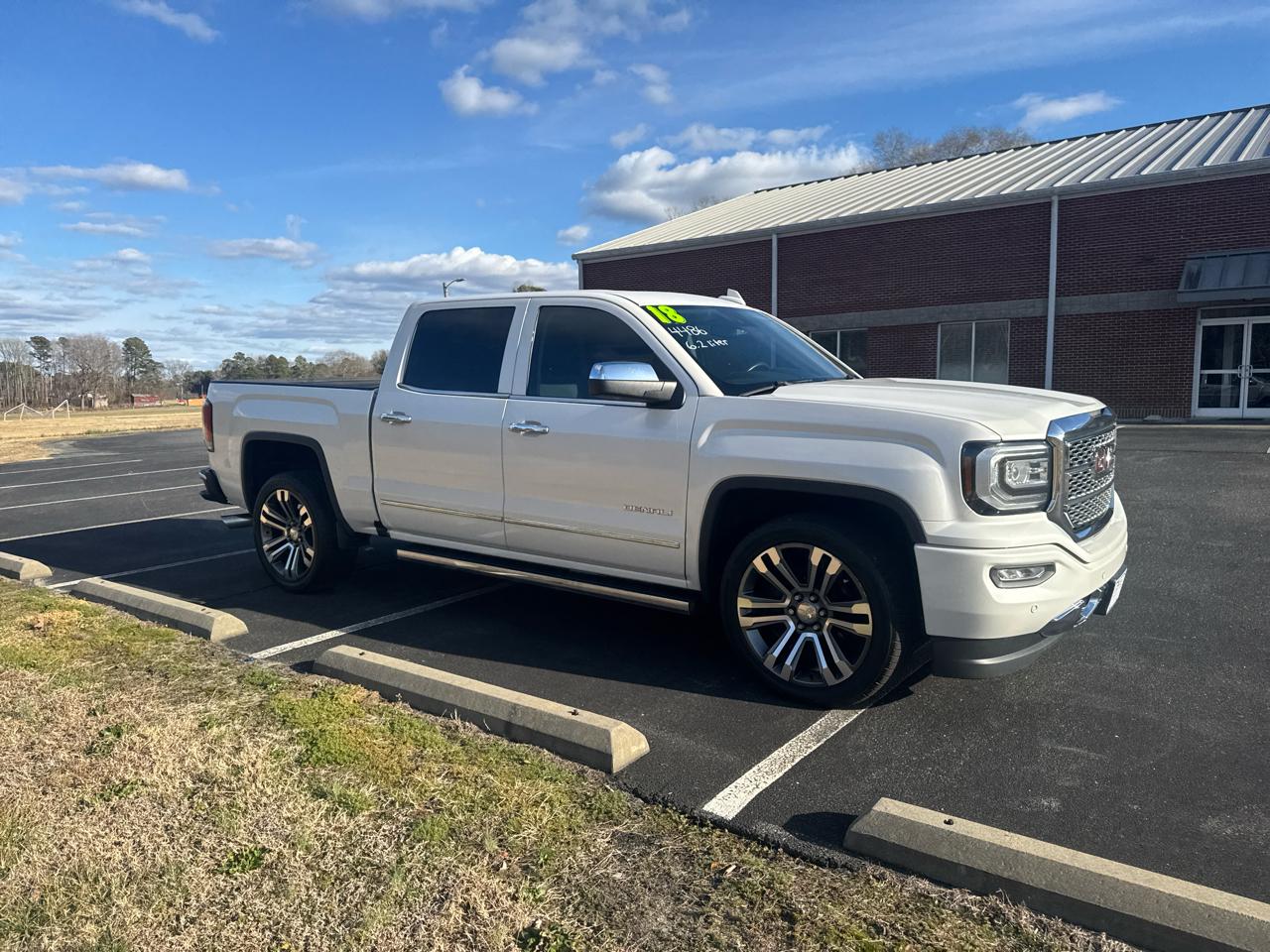 GMC Sierra 1500 Denali Crew Cab Long Box 4WD 2018