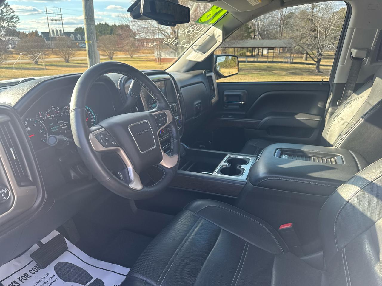 GMC Sierra 1500 Denali Crew Cab Long Box 4WD 2018