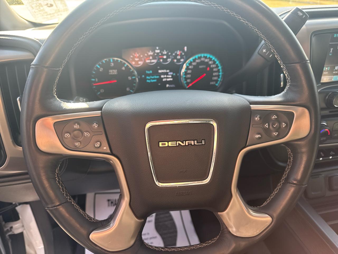 GMC Sierra 1500 Denali Crew Cab Long Box 4WD 2018
