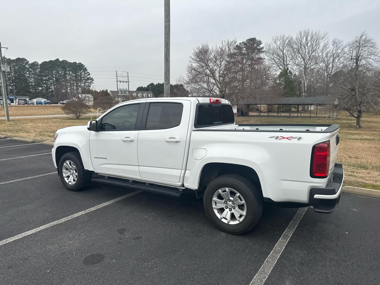 Chevrolet Colorado LT Crew Cab Short Box 4WD 2022