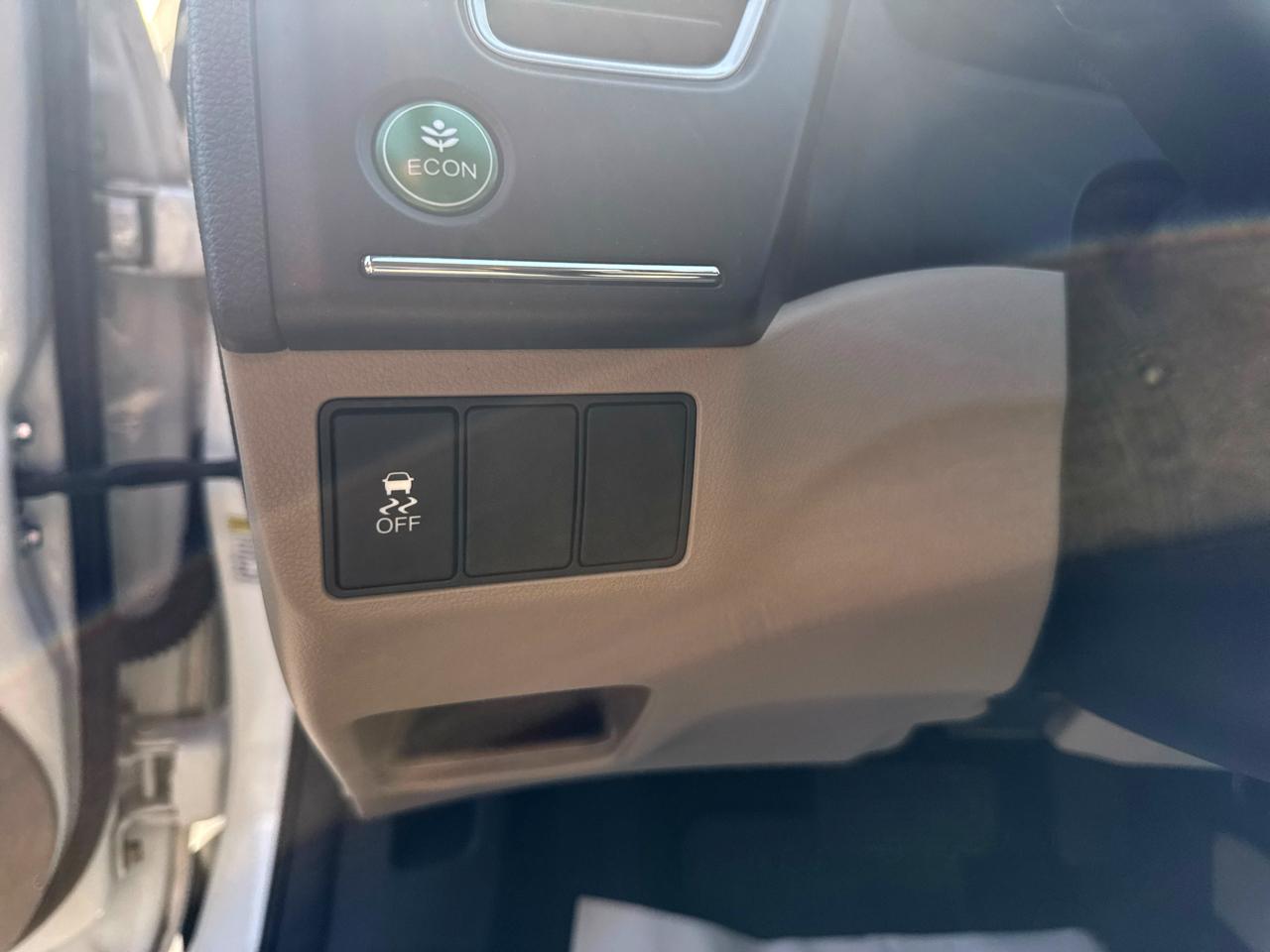 Honda Civic LX Sedan CVT 2015