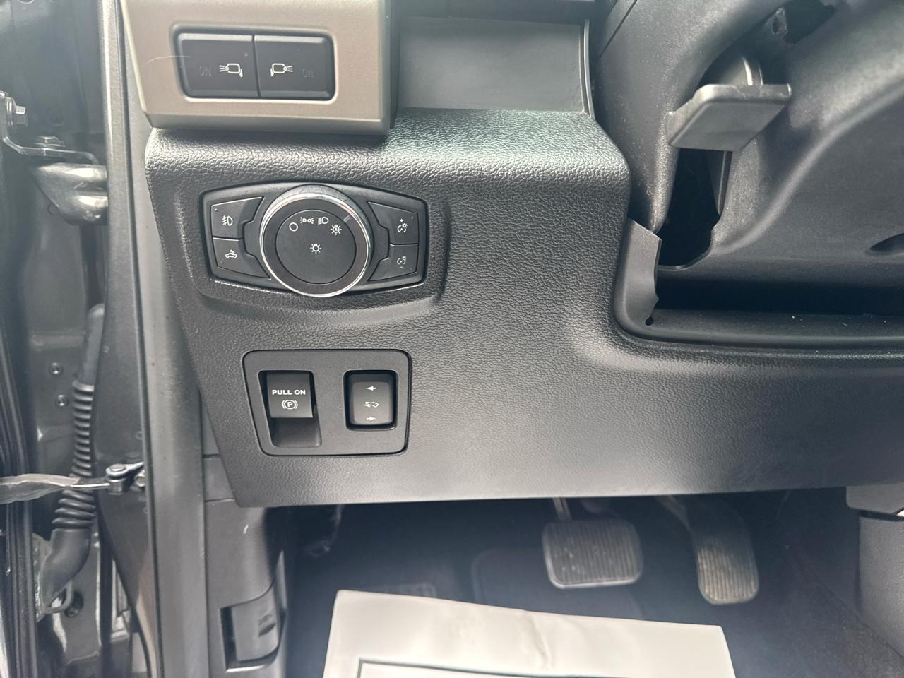 Ford F-150 Lariat SuperCrew 5.5-ft. Bed 4WD 2018