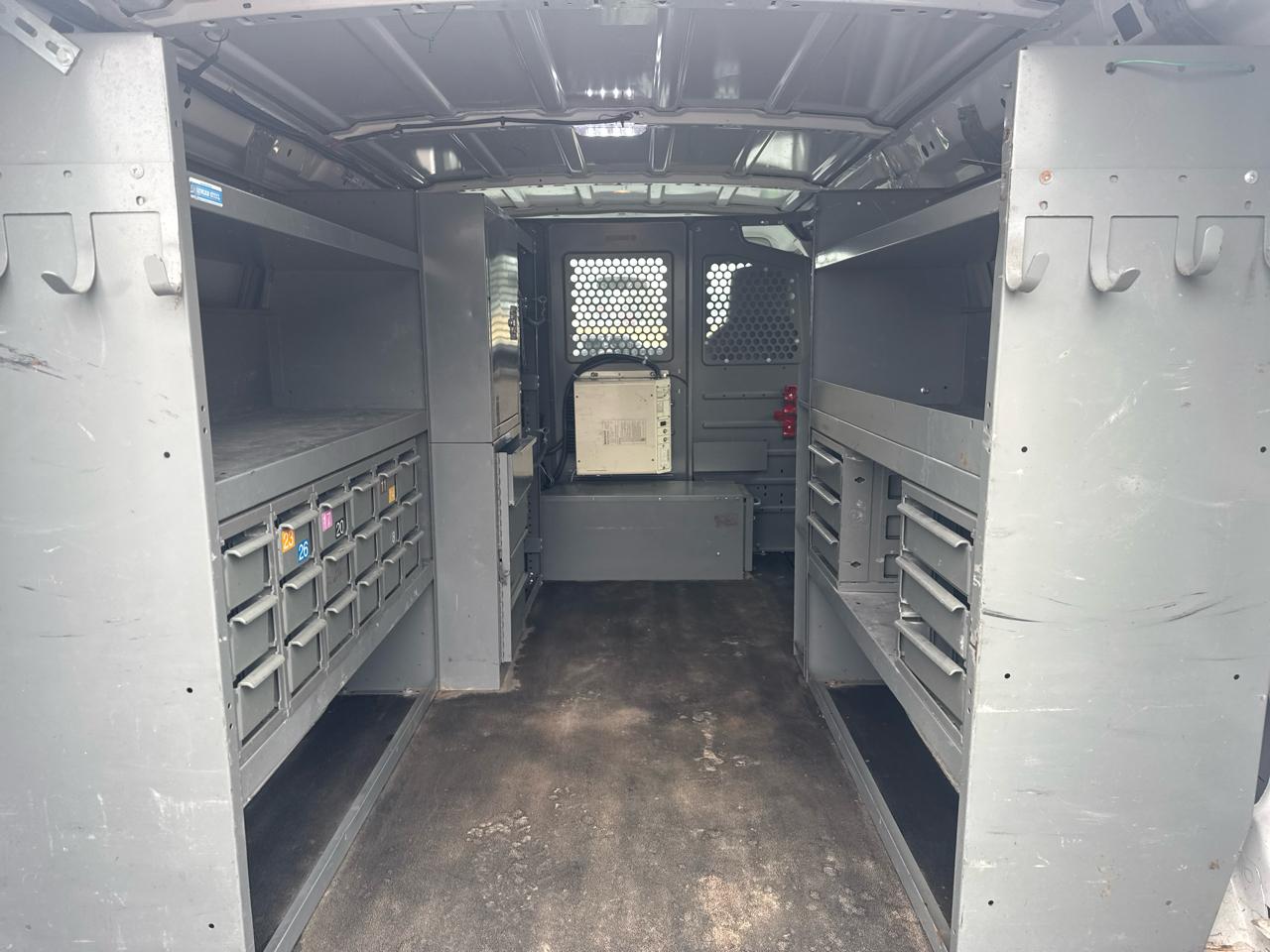 Ford Econoline E-250 2013