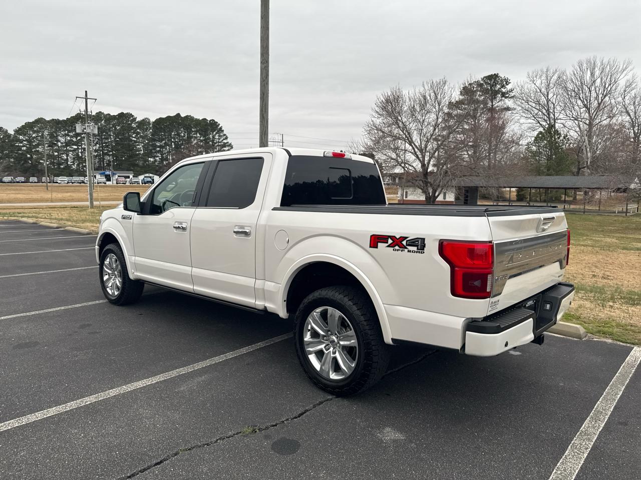 Ford F-150 Platinum SuperCrew 5.5-ft. Bed 4WD 2018