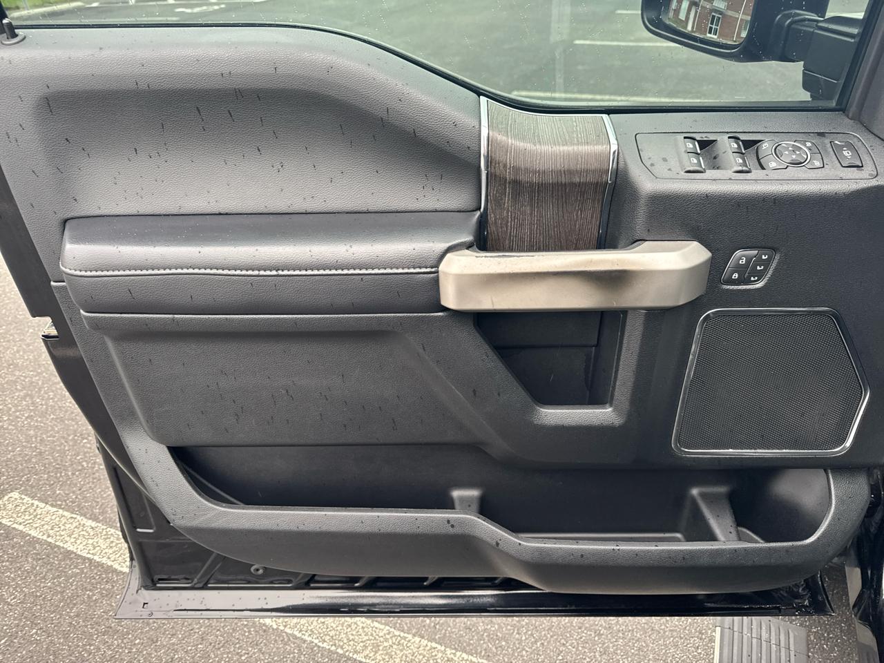 Ford F-250 SD Lariat Crew Cab 4WD 2021