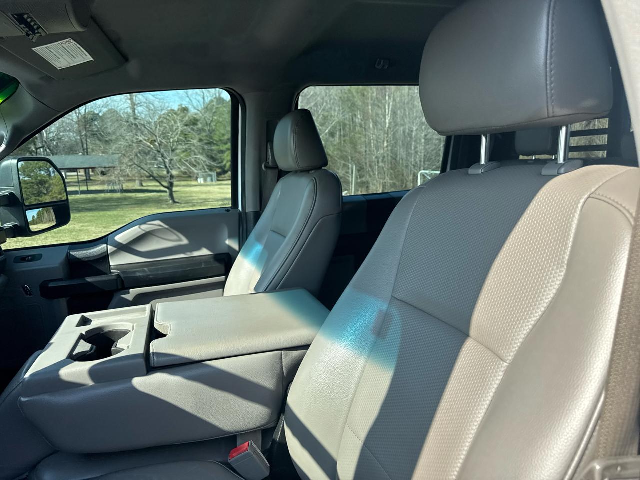 Ford F-250 SD XL Crew Cab Long Bed 4WD 2017