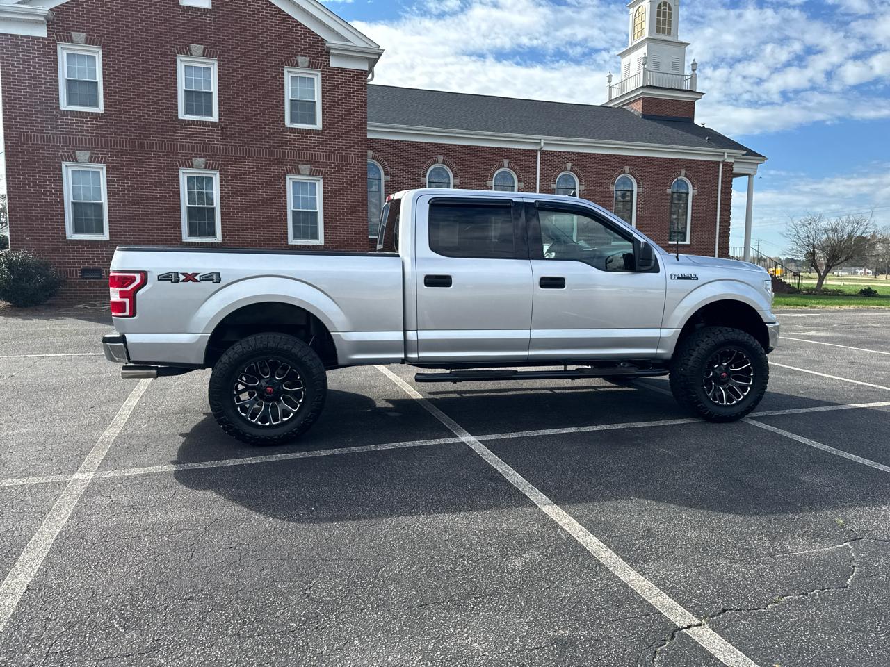 Ford F-150 XLT SuperCab 5.5-ft. Bed 4WD 2019