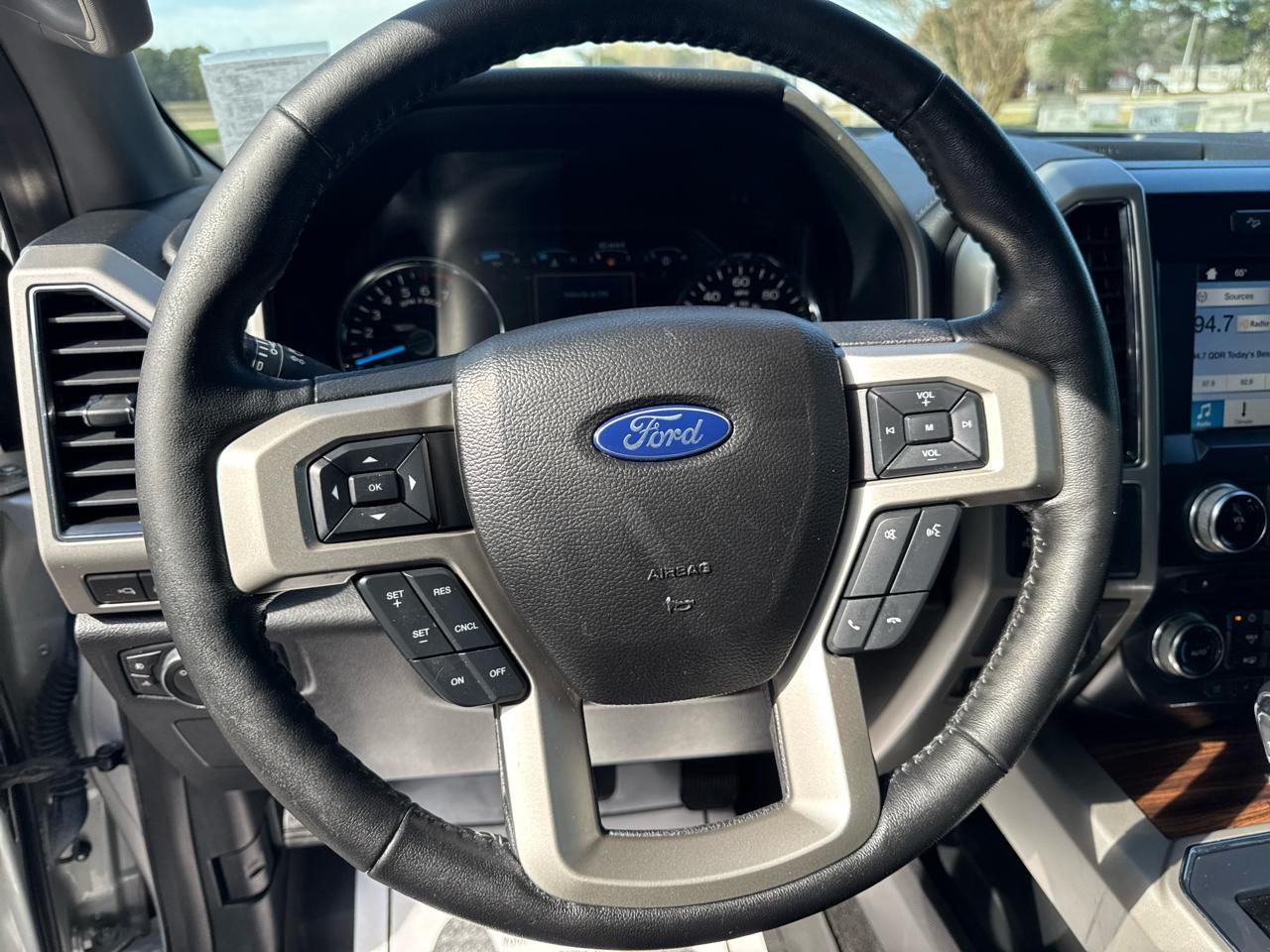 Ford F-150 Lariat SuperCrew 6.5-ft. Bed 4WD 2017