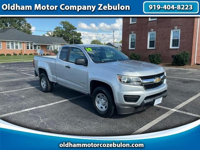 Silver 2019 Chevrolet Colorado Pickup Truck 4X2 6-Speed Automatic