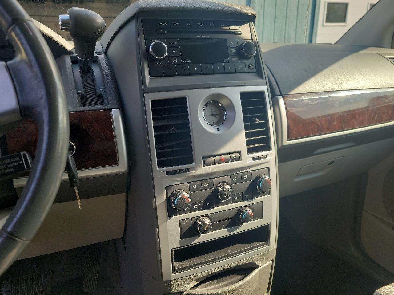 Chrysler Town & Country Touring 2009