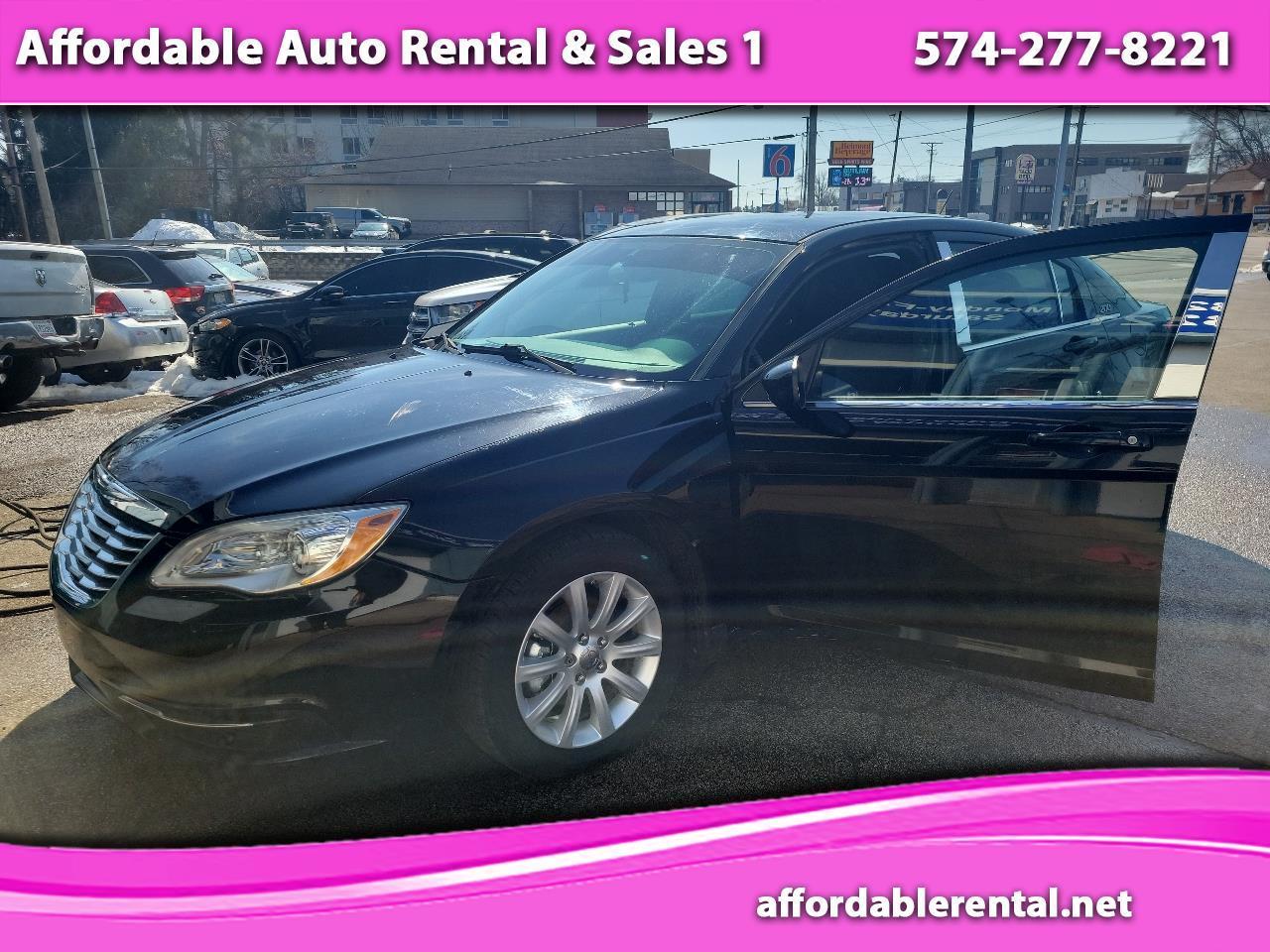 Chrysler 200 Touring 2012