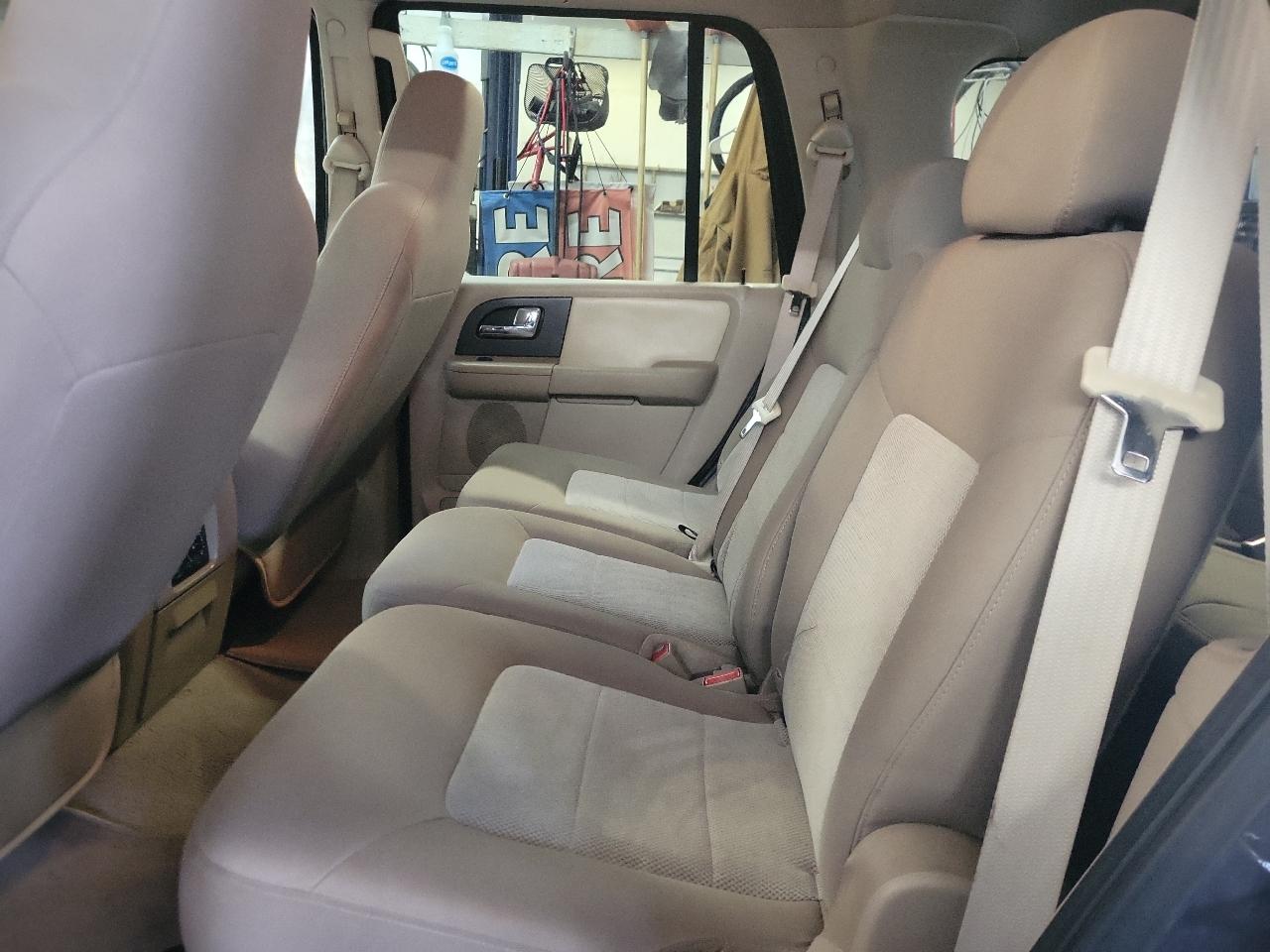 Ford Expedition XLT 4WD 2006