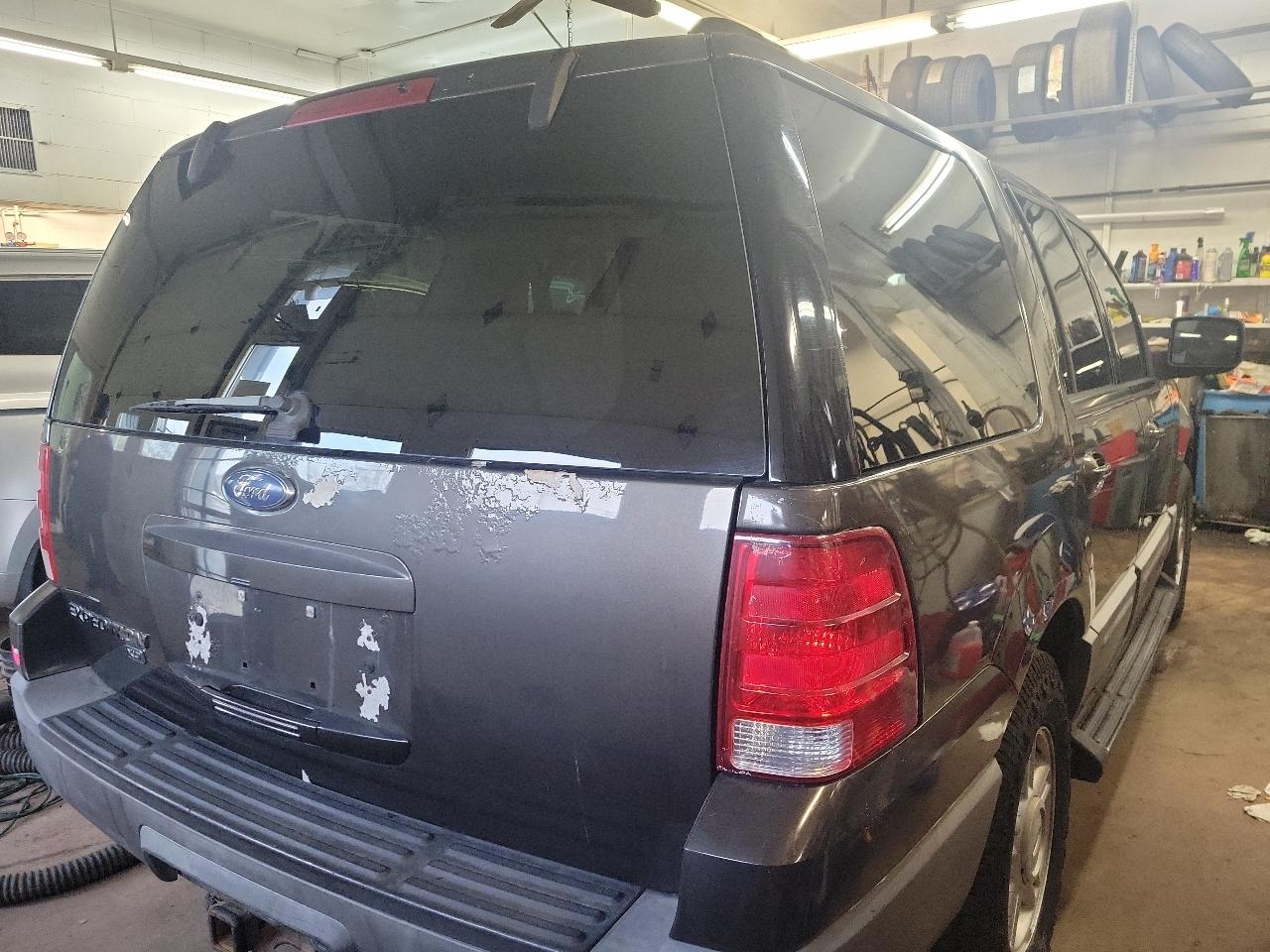 Ford Expedition XLT 4WD 2006