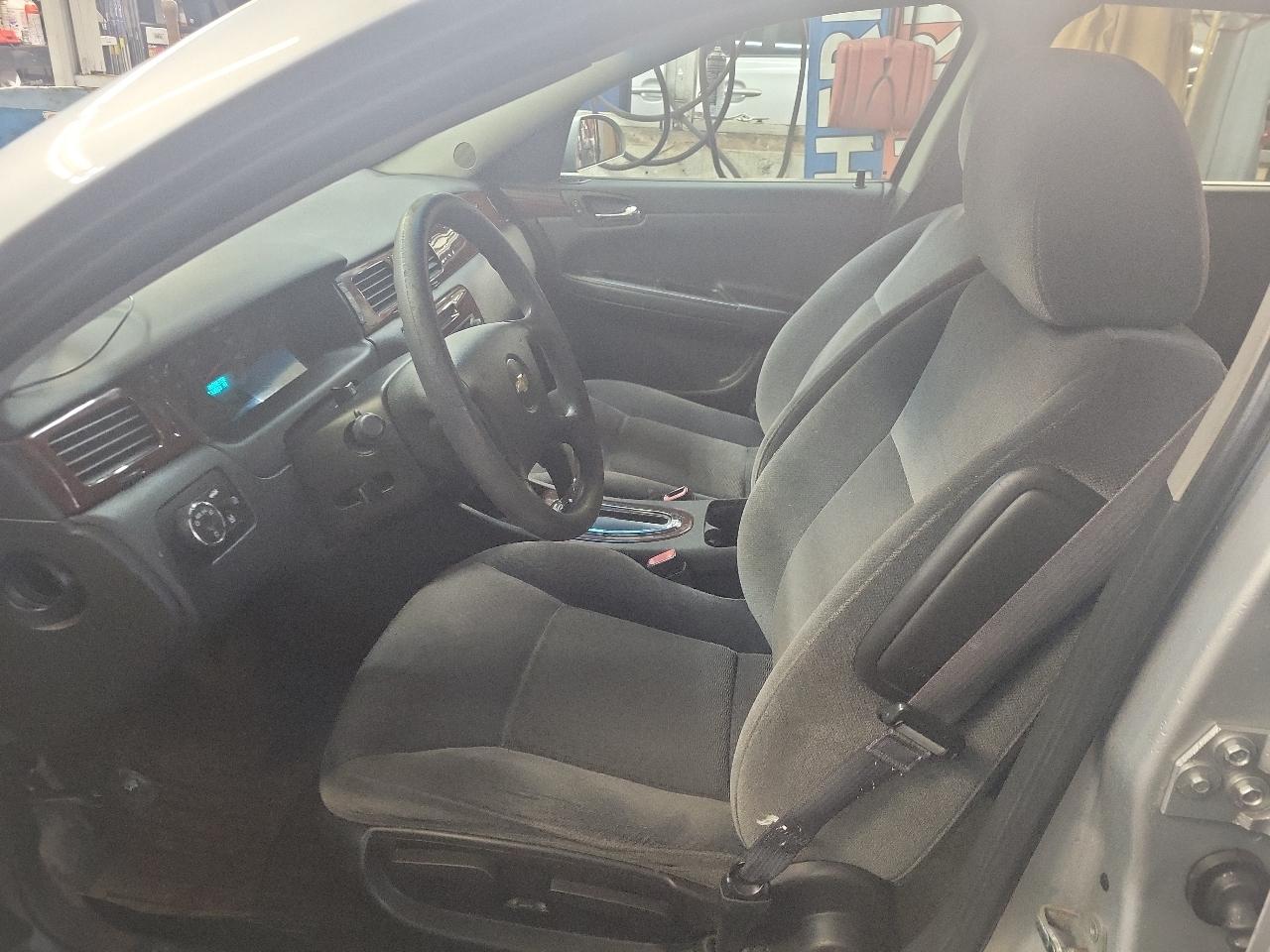 Chevrolet Impala LS 2011