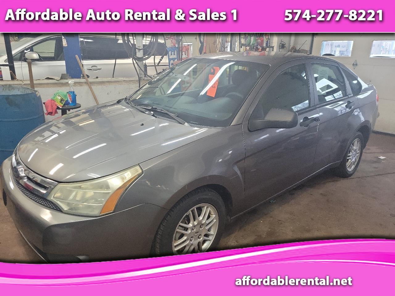 2010 Ford Focus SE Sedan