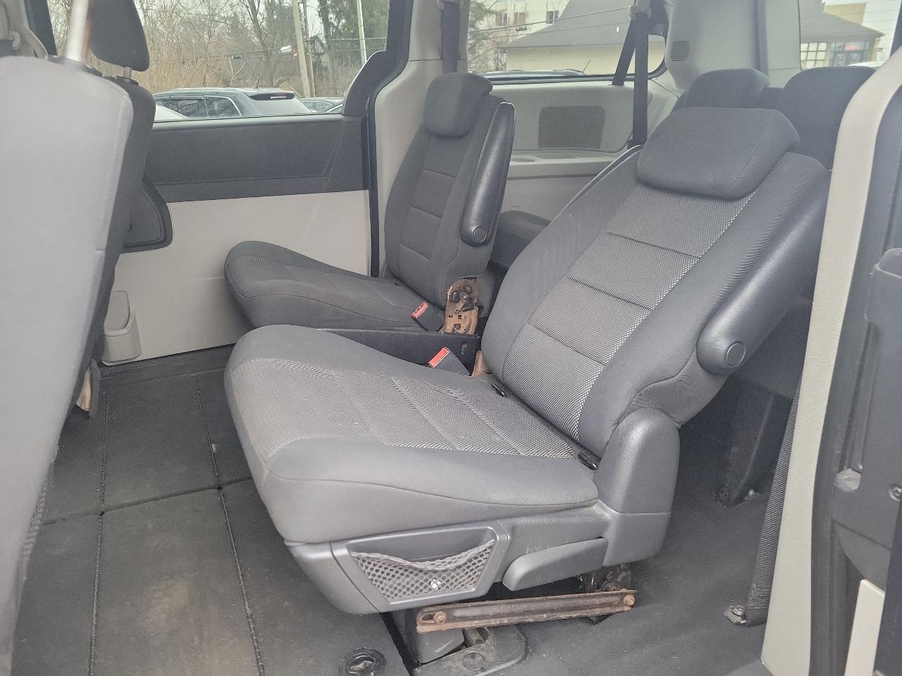 Dodge Grand Caravan SE 2009