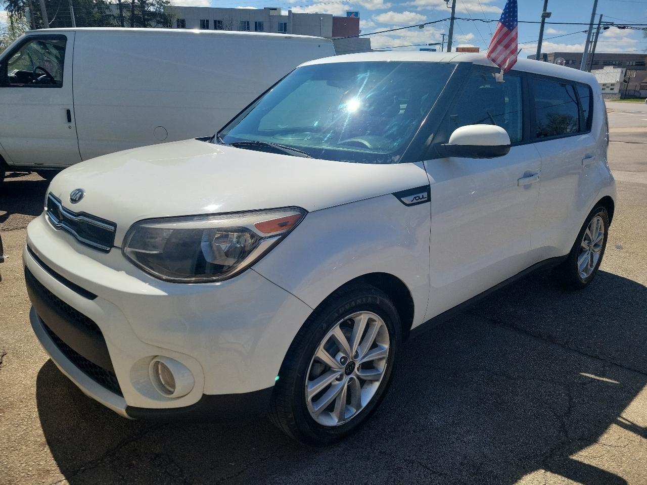2018 Kia Soul +