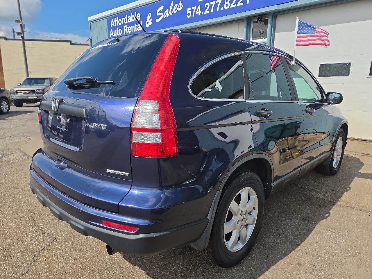 Honda CR-V SE 4WD 5-Speed AT 2011