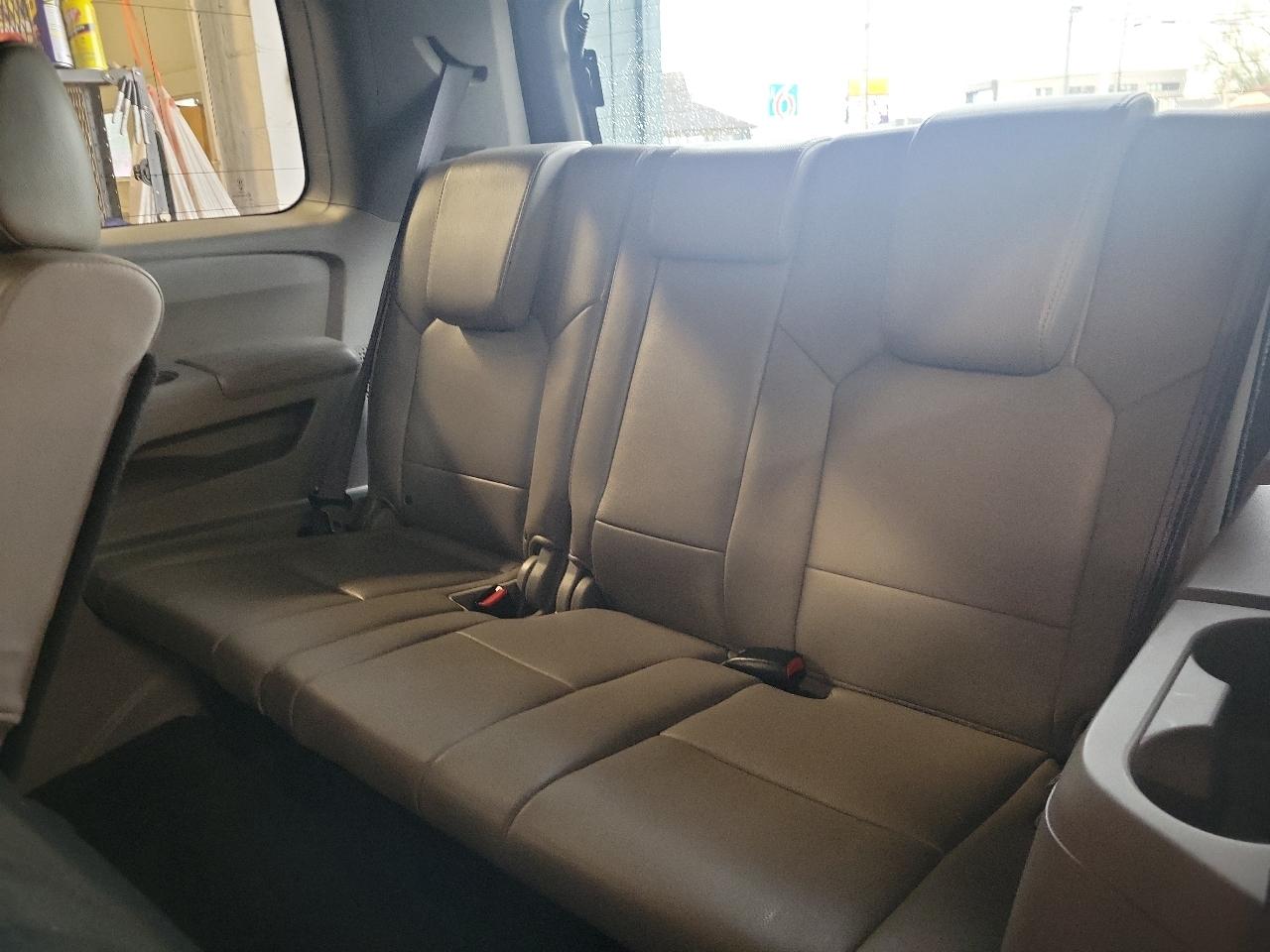 Honda Pilot EX-L 4WD 5-Spd AT 2012