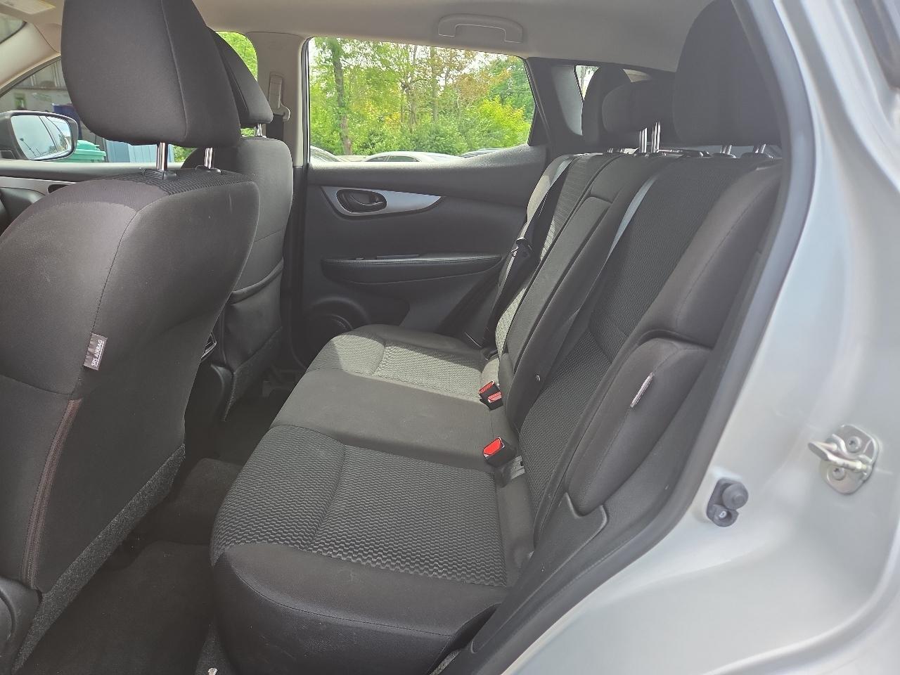 Nissan Rogue Sport S 2020
