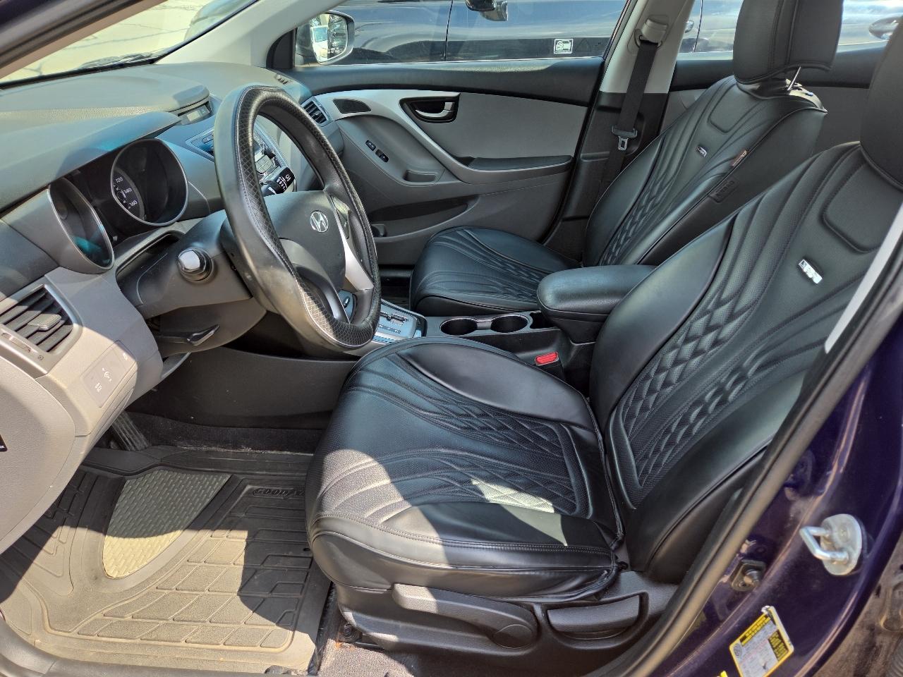Hyundai Elantra GLS M/T 2013