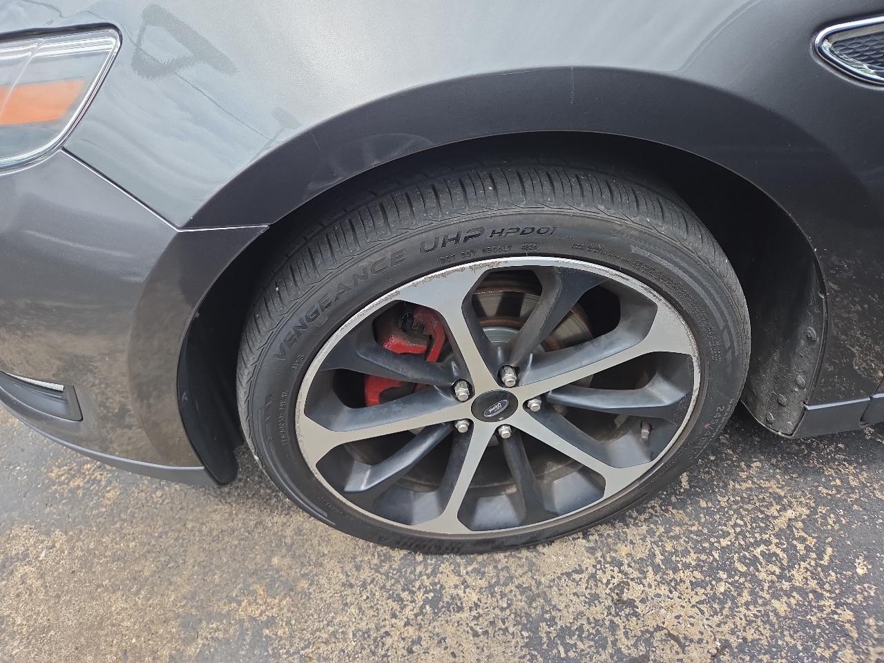 Ford Taurus SEL AWD 2016