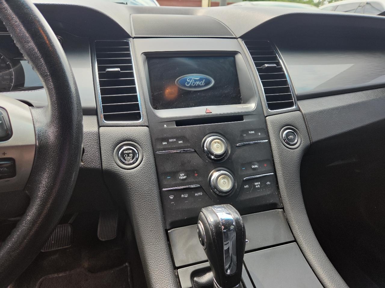 Ford Taurus SEL AWD 2016
