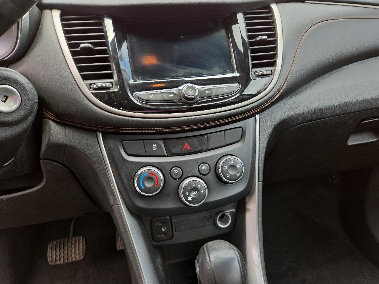Chevrolet Trax LS FWD 2018