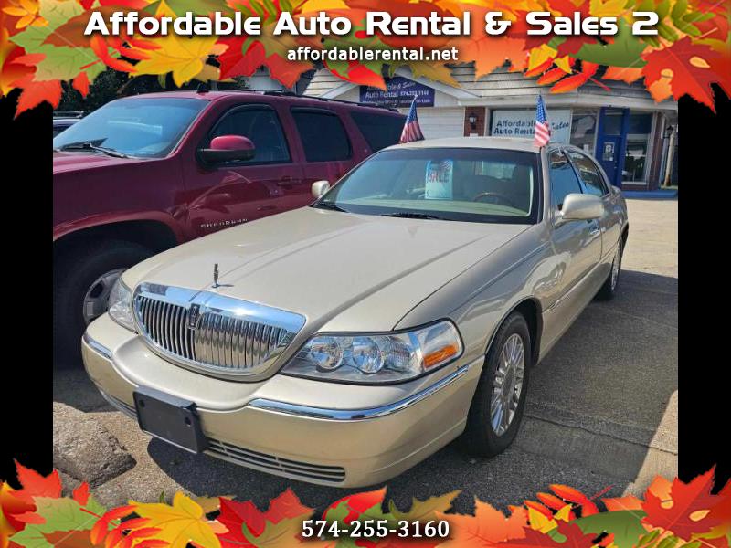 2011 Lincoln Town Car SIGNATURE LIMITED